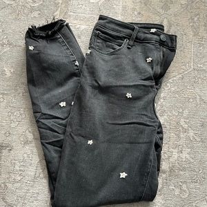Abercrombie Flower Stitched Ankle Jeans